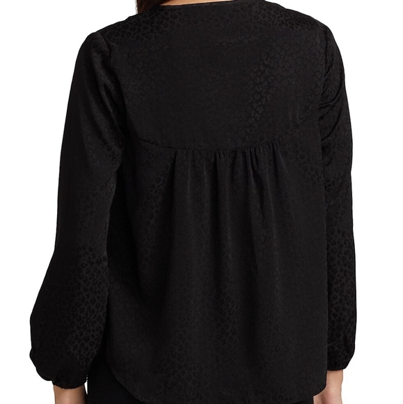 NWT Lilly Pulitzer Hensley Top - Picture 6 of 16